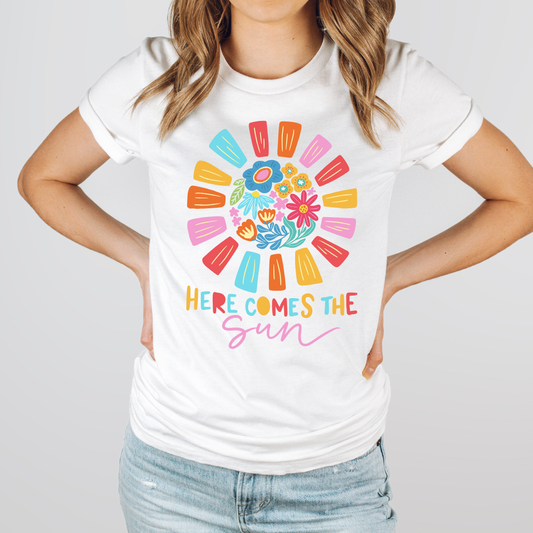 Here Comes the Sun - Floral Boho Graphic